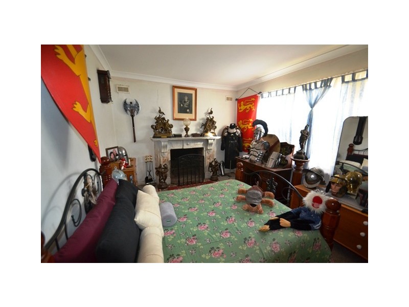 25 Loco Street, Seymour VIC 3660