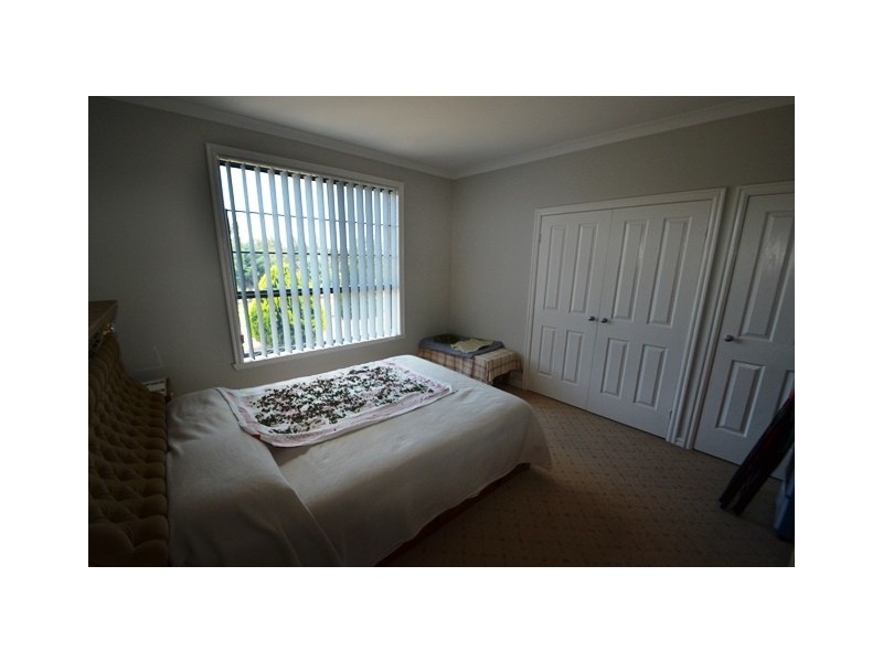 6 Nazek Court, Seymour VIC 3660