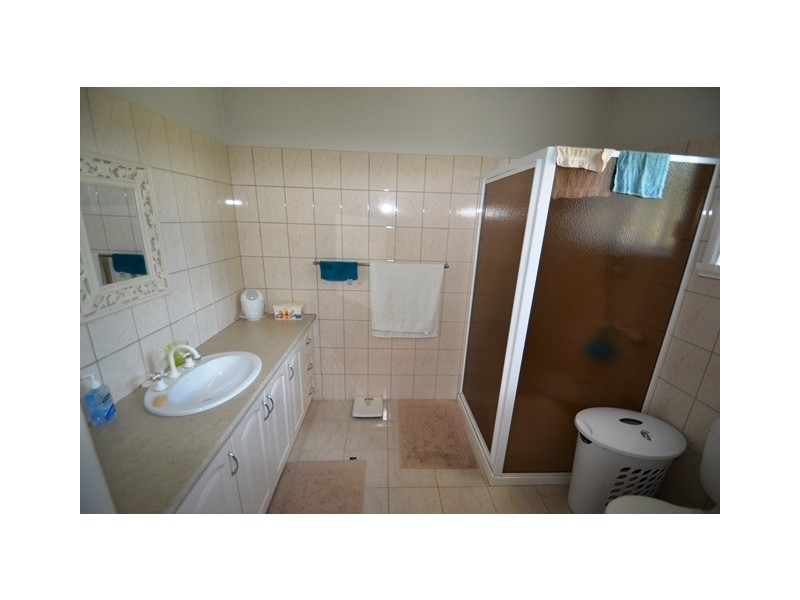 6 Nazek Court, Seymour VIC 3660