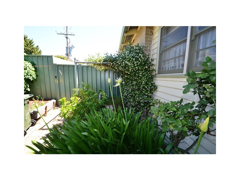 140 Anzac Ave, Seymour VIC 3660