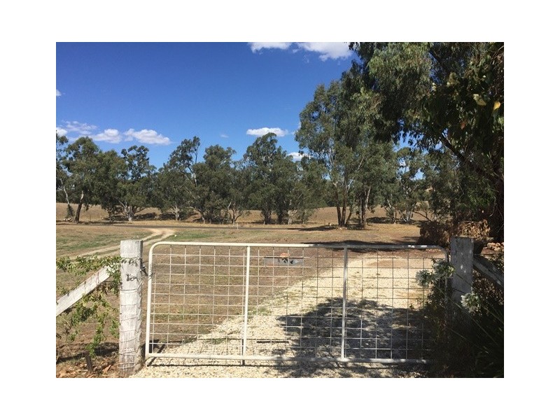 680 Telegraph Road, Seymour VIC 3660