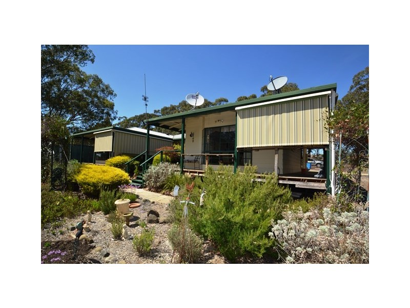1030 Seymour Pyalong Rd, Tallarook VIC 3659