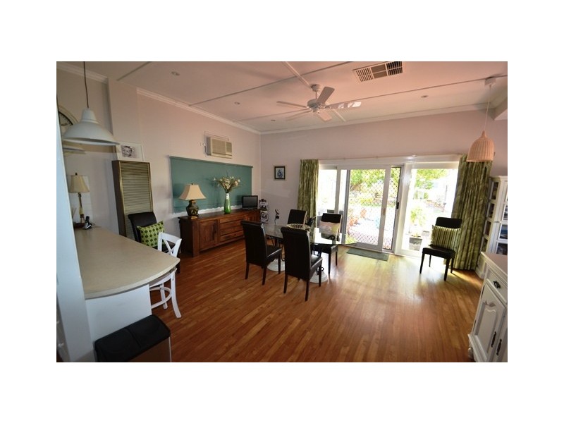 17 Park Street, Seymour VIC 3660