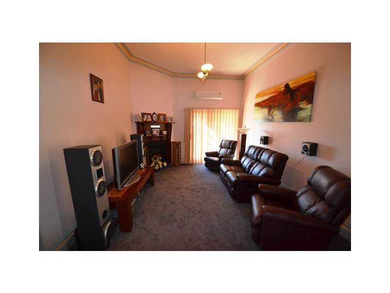 39 Goulburn Street, Seymour VIC 3660