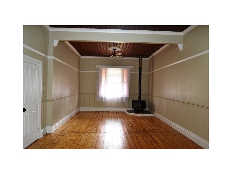 66 Anzac Avenue, Seymour VIC 3660