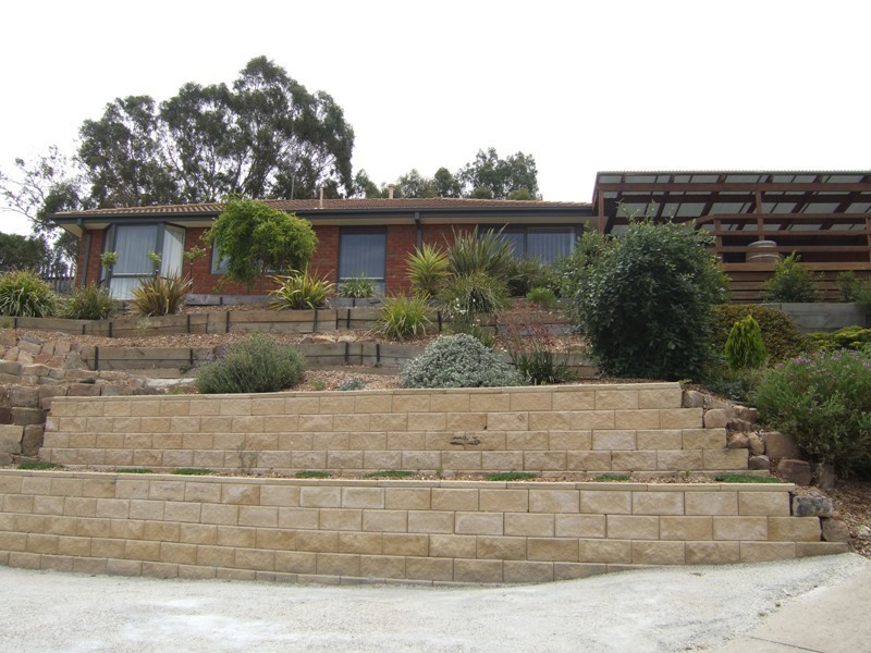 21 Hanley Crescent, Seymour VIC 3660