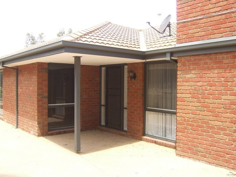 21 Hanley Crescent, Seymour VIC 3660