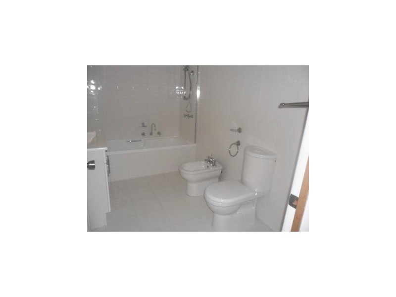 25 Bank Street, Avenel VIC 3664