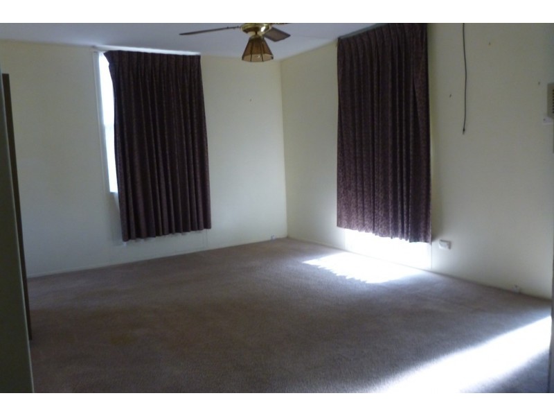 5 Smith Street, Seymour VIC 3660