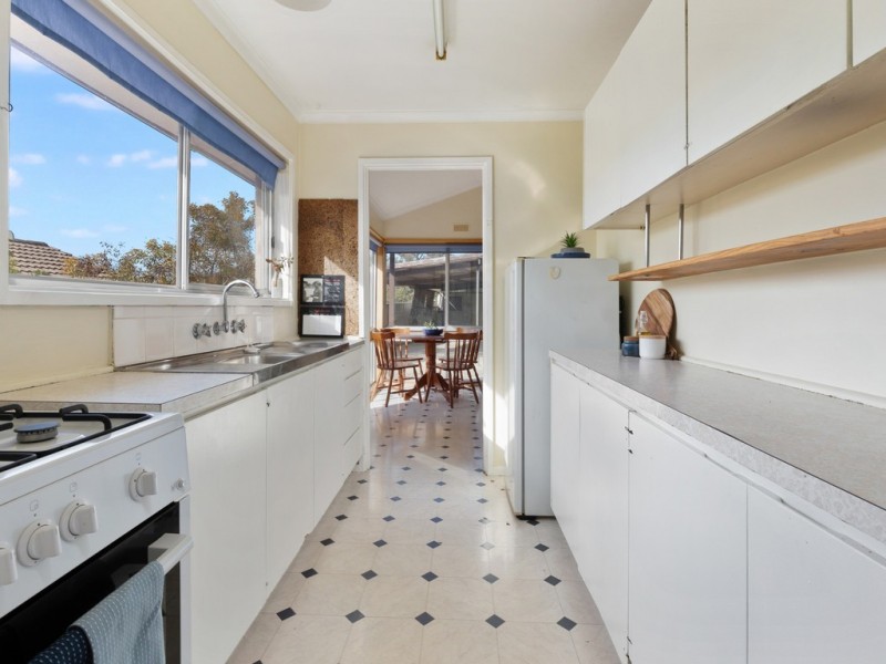 48 Monash Drive, Seymour VIC 3660