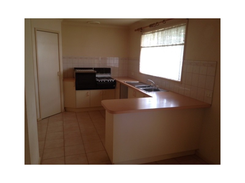 1/11 Delatite Road, Seymour VIC 3660