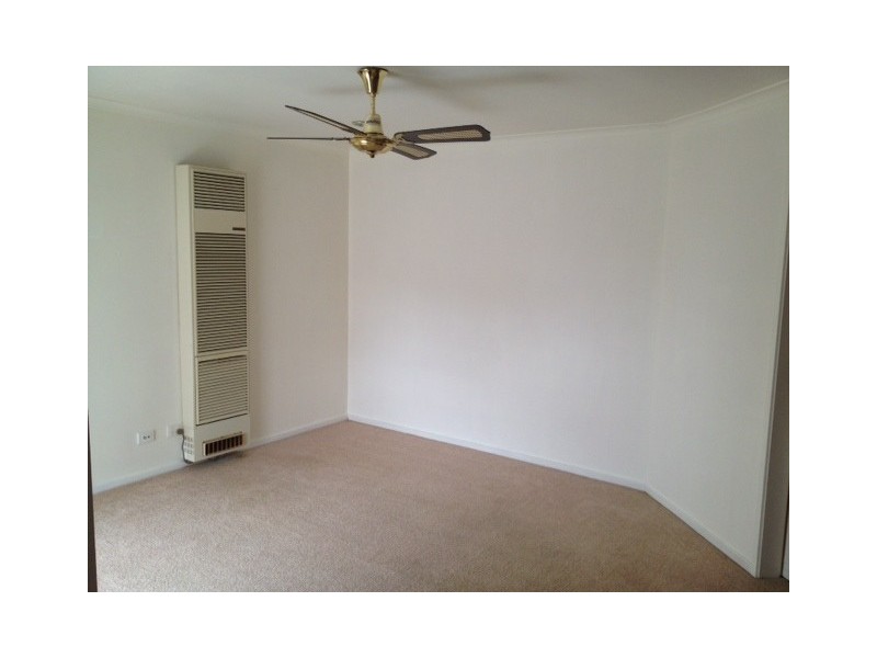 1/11 Delatite Road, Seymour VIC 3660