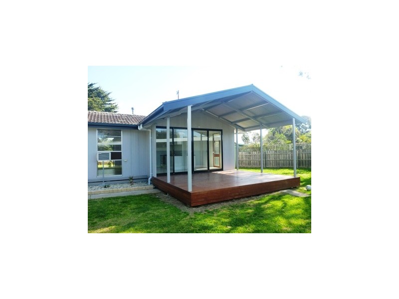 70 Martindale Crescent, Seymour VIC 3660