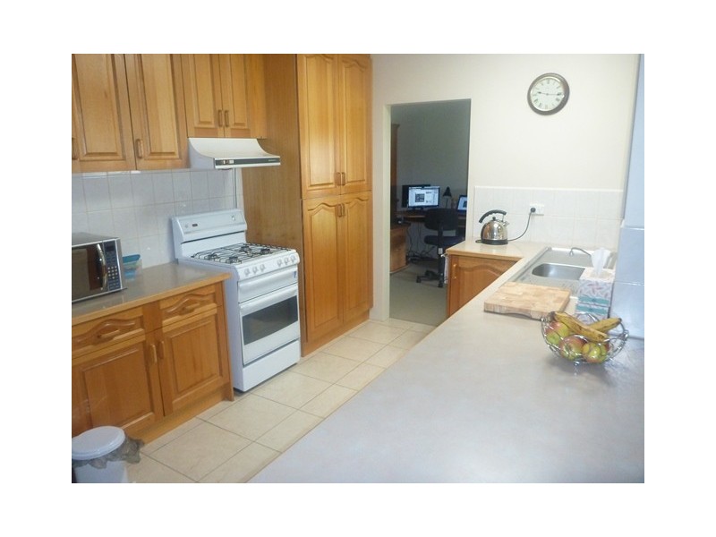 110 Redbank Rd, Seymour VIC 3660