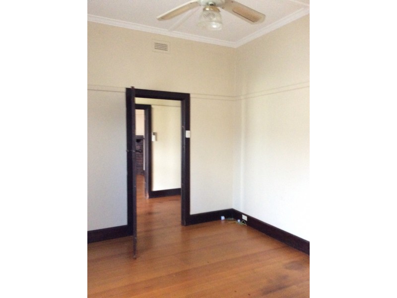 5 Park Street, Seymour VIC 3660