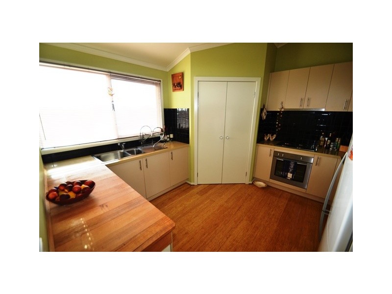 44 Scarlett Street, Avenel VIC 3664