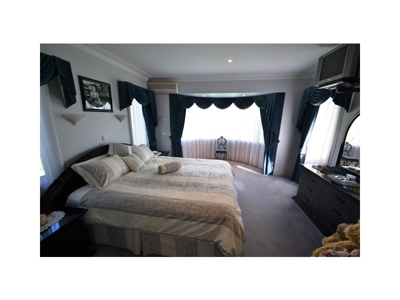 400 Highlands Rd, Seymour VIC 3660