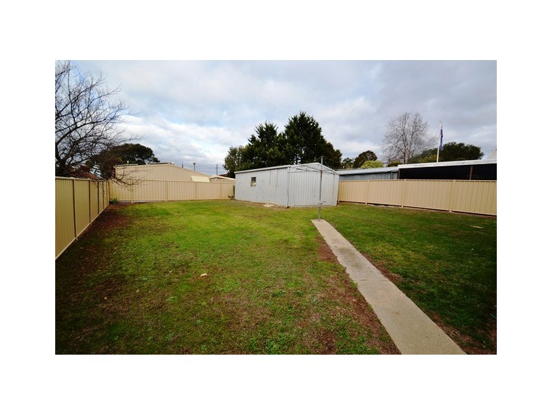 36 Delatite Road, Seymour VIC 3660