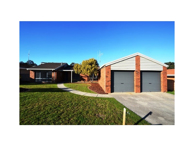 16 Coughlin Court, Seymour VIC 3660