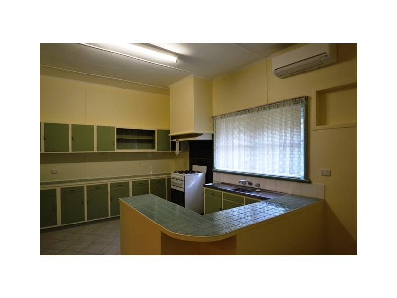 2 Hanna Street, Seymour VIC 3660