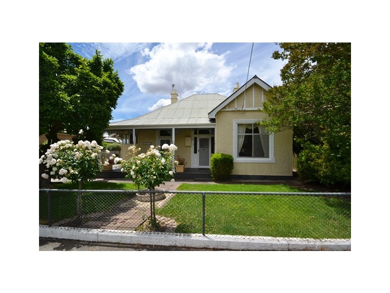 18 Butler Street, Seymour VIC 3660