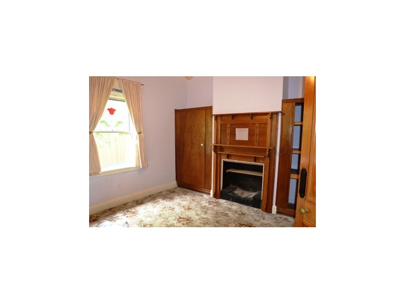 18 Butler Street, Seymour VIC 3660