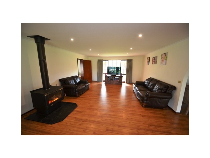 360 Kobyboyn Road, Seymour VIC 3660