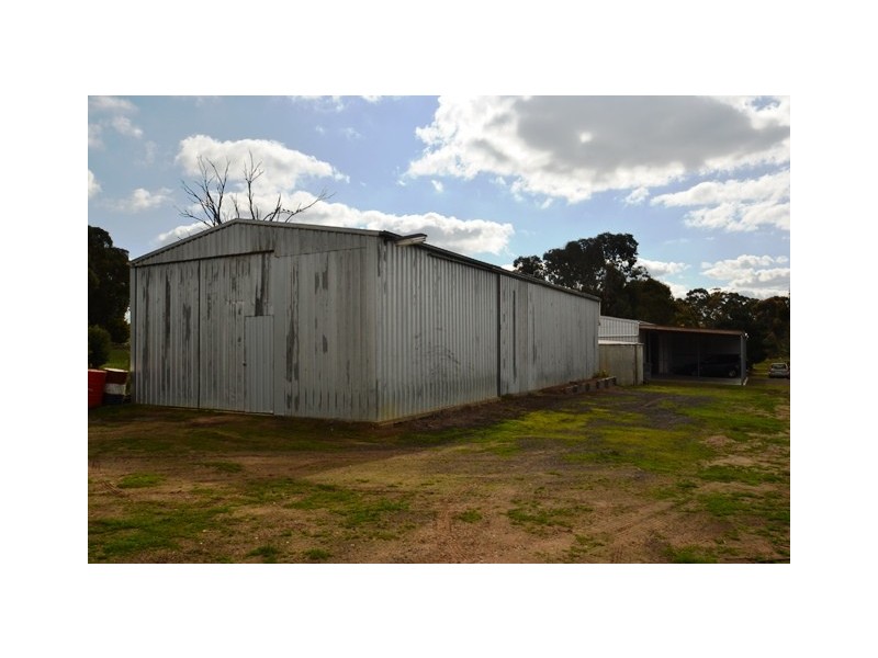 360 Kobyboyn Road, Seymour VIC 3660