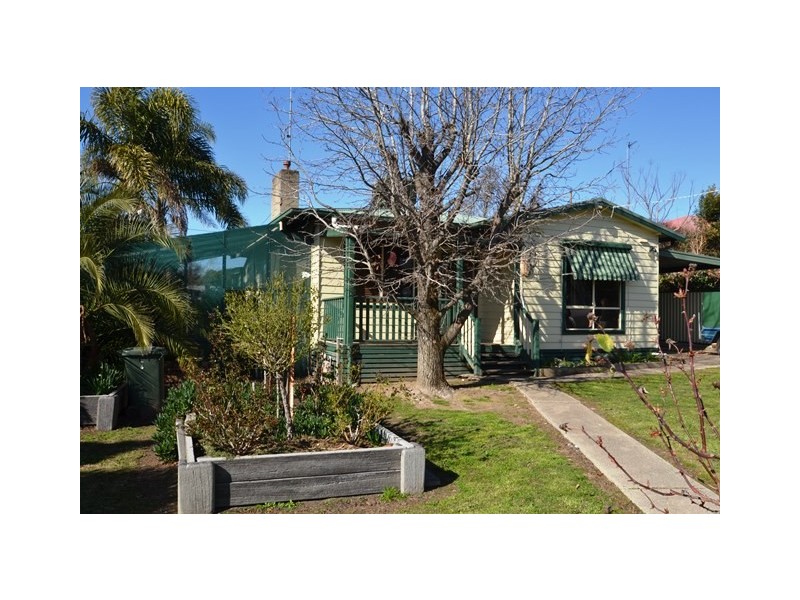 38 Morison Cres, Seymour VIC 3660