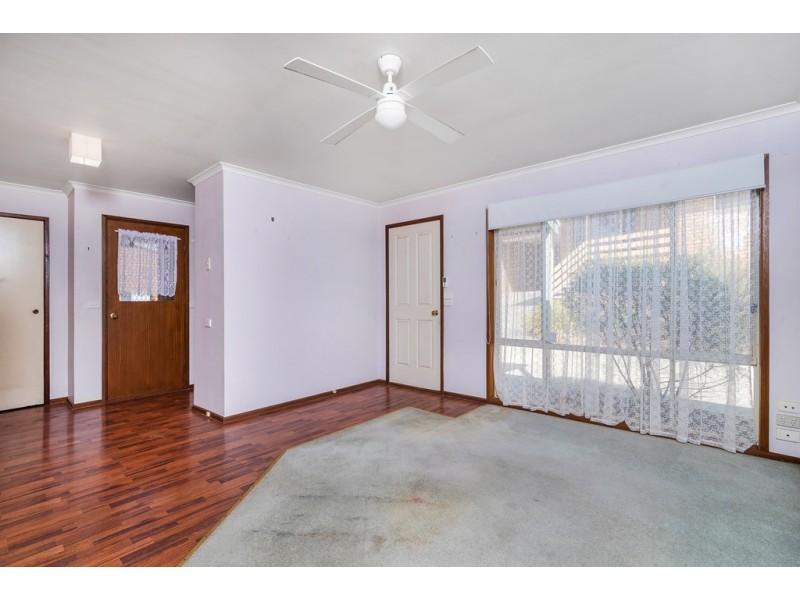 1/30 Clarey Ave, Seymour VIC 3660