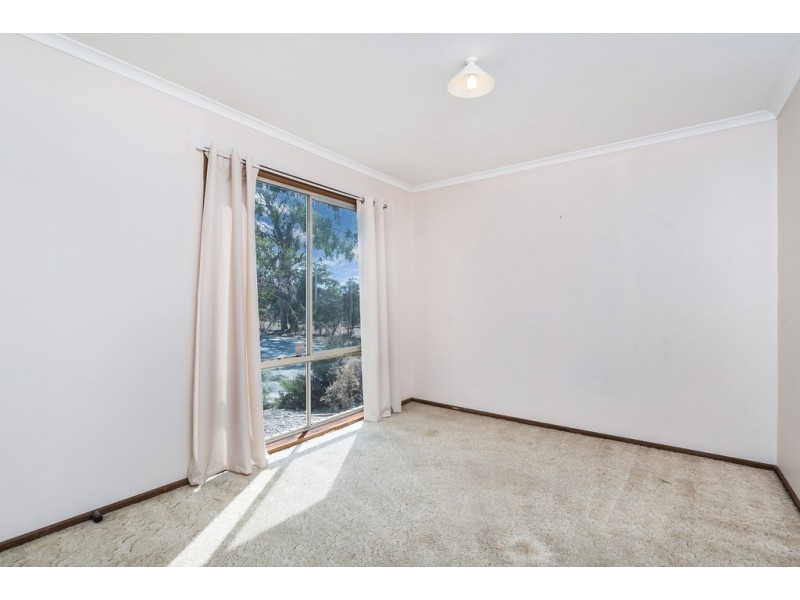 1/30 Clarey Ave, Seymour VIC 3660