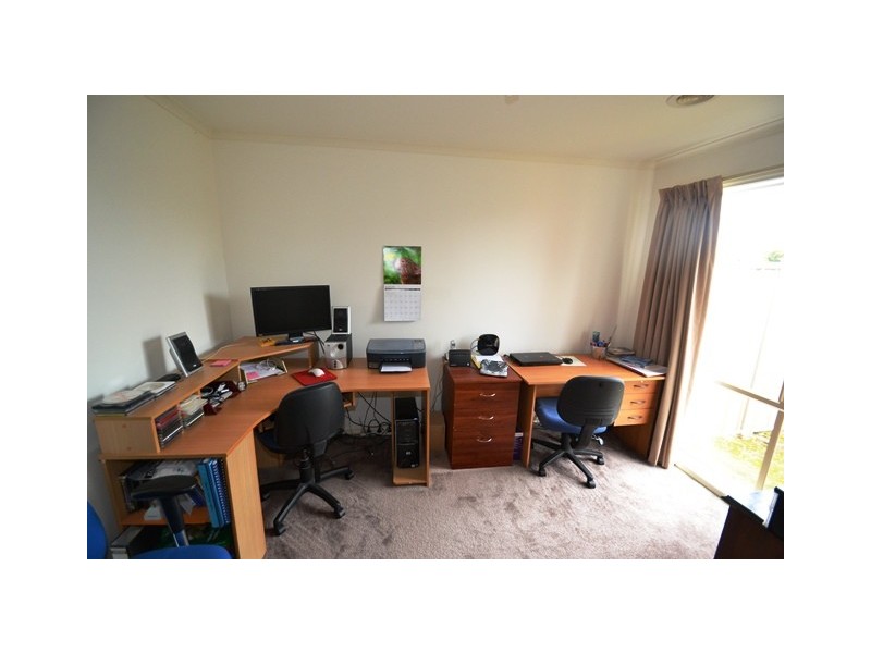 10 Parry Street, Seymour VIC 3660