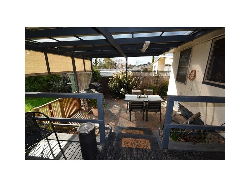 31 Martindale Cres, Seymour VIC 3660