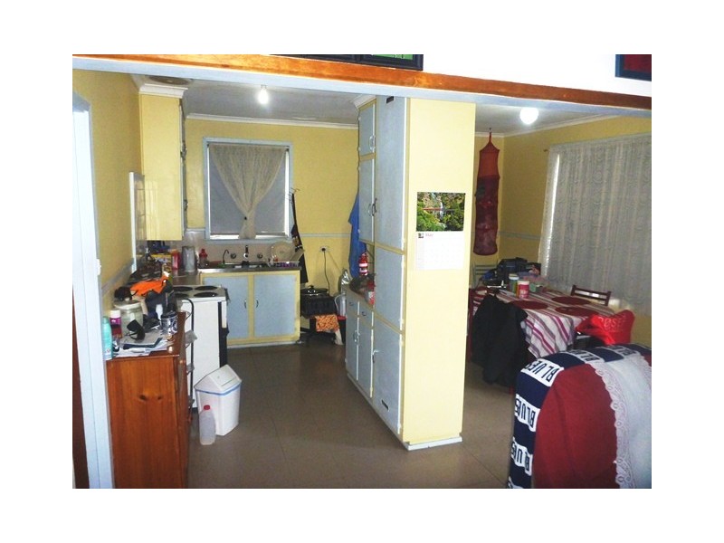 2 Sinclair Crescent, Seymour VIC 3660