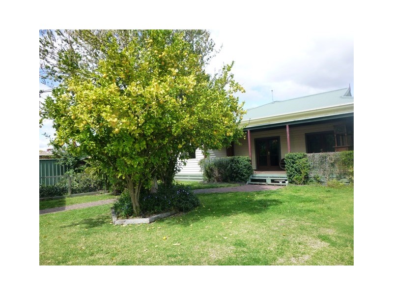 27 Railway Street, Seymour VIC 3660