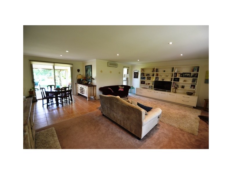 24 Watson Street, Avenel VIC 3664