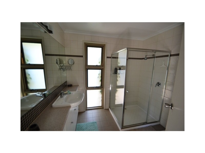 24 Watson Street, Avenel VIC 3664