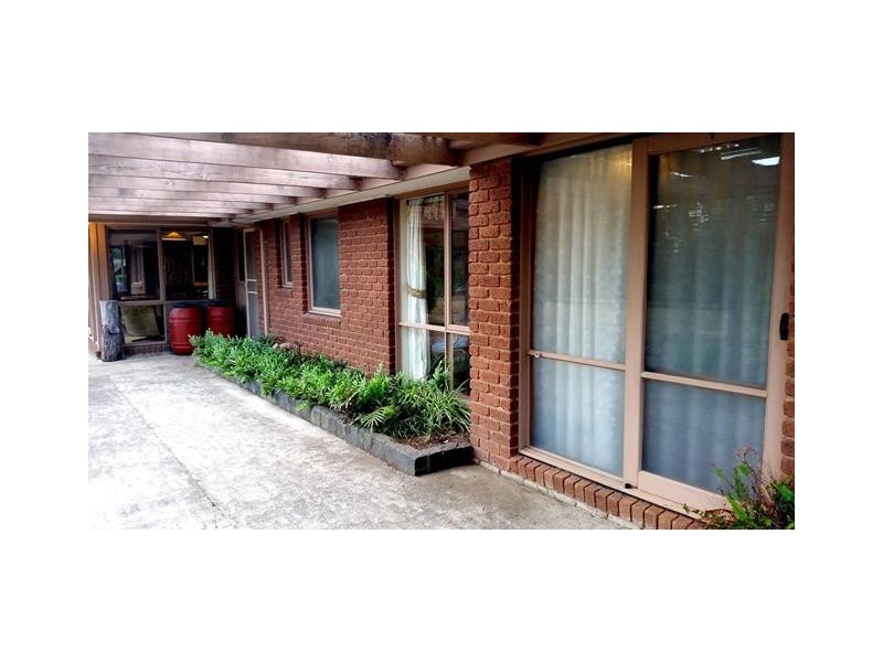 20 Dempsey Road, Seymour VIC 3660