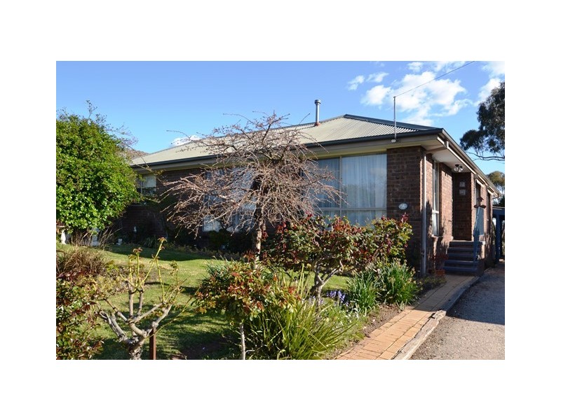 14 Delhi Street, Seymour VIC 3660