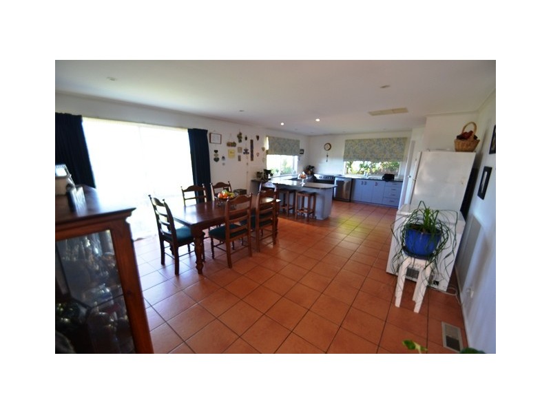 14 Delhi Street, Seymour VIC 3660