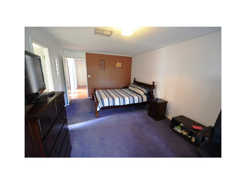 14 Delhi Street, Seymour VIC 3660