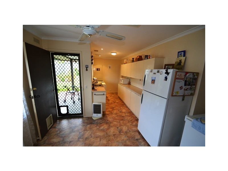 1 Skermer Ave, Seymour VIC 3660