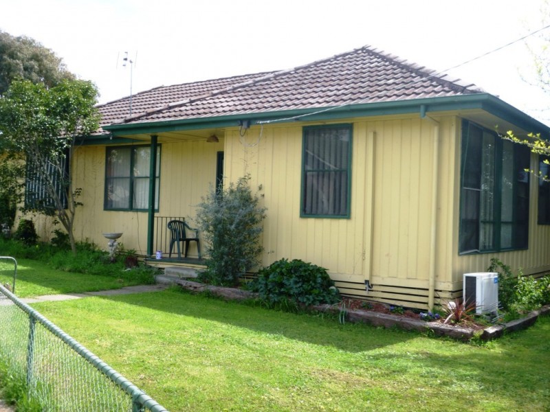 17 Sinclair Crescent, Seymour VIC 3660