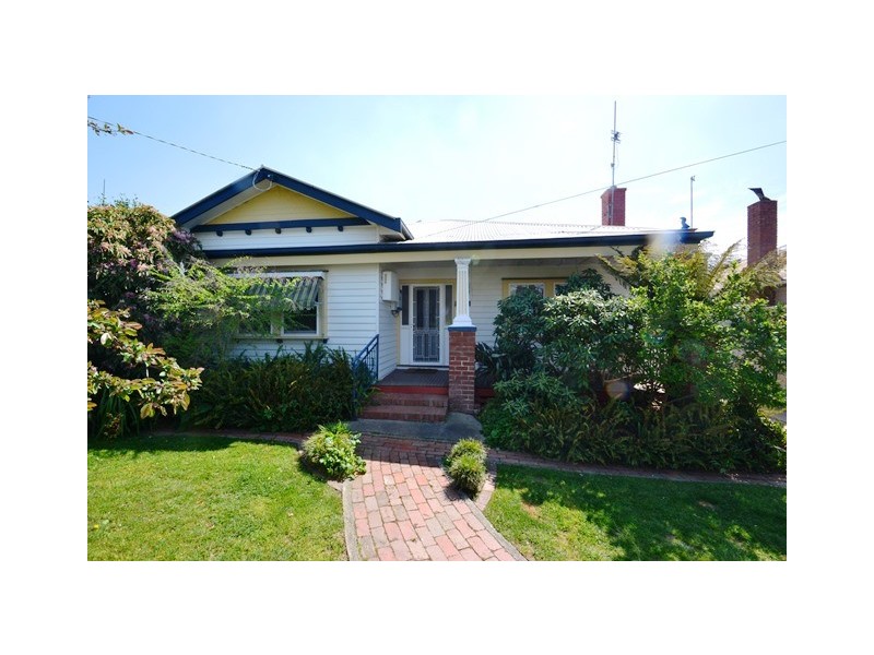 15 Park Street, Seymour VIC 3660