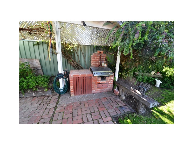 15 Park Street, Seymour VIC 3660