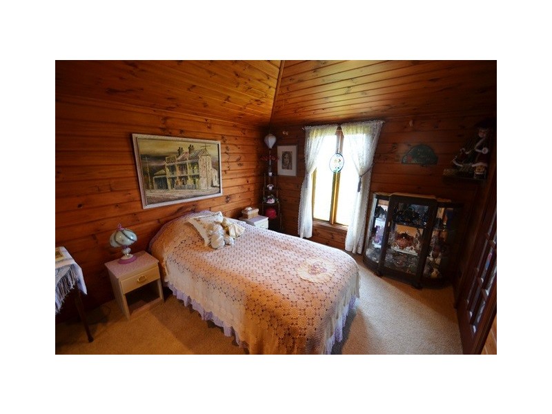 955 Seymour Pyalong Rd, Sugarloaf Creek VIC 3658