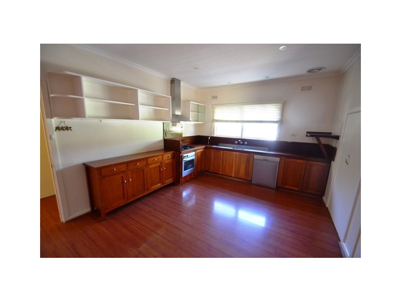 3 Grattan Street, Seymour VIC 3660