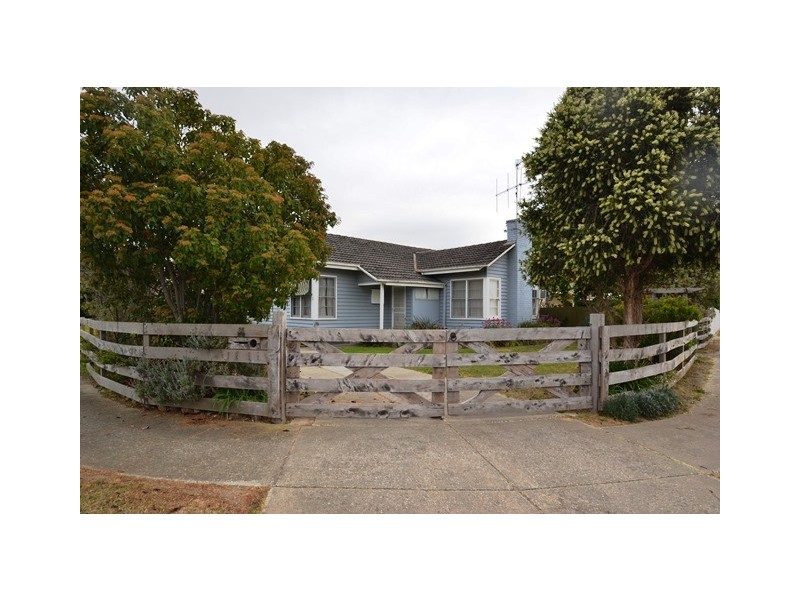 31 Tehan, Seymour VIC 3660