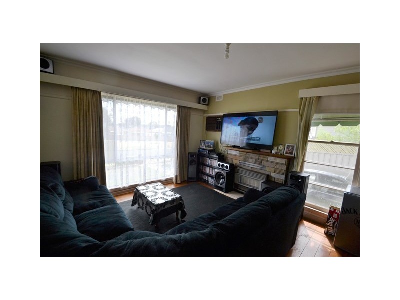 7 Howard Place, Seymour VIC 3660