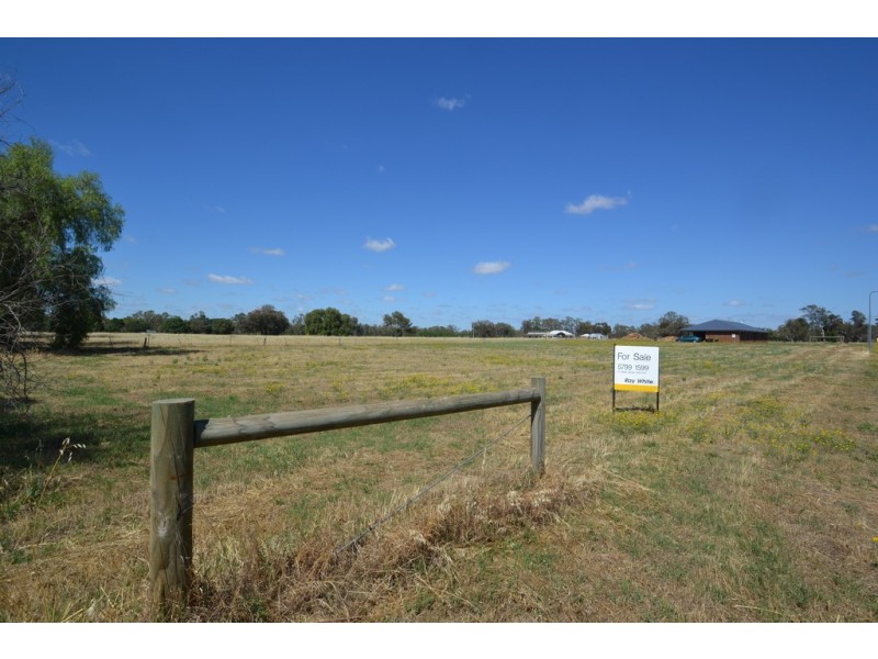 44-46 Hovell Street, Avenel VIC 3664